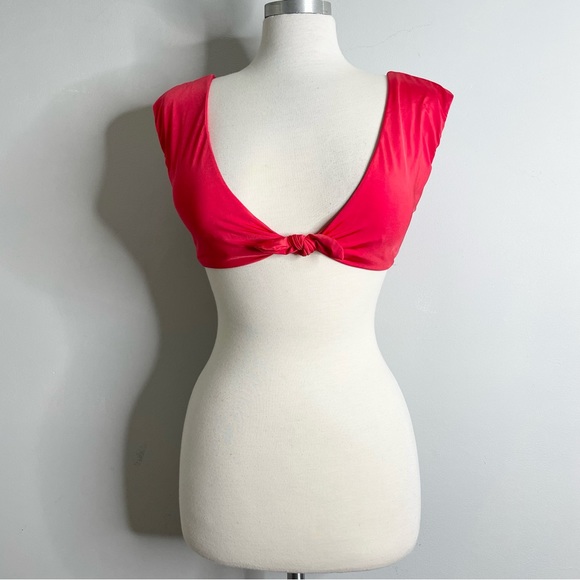 TRINA TURK Getaway Solid Cap Sleeve Bikini Top - Picture 4 of 12